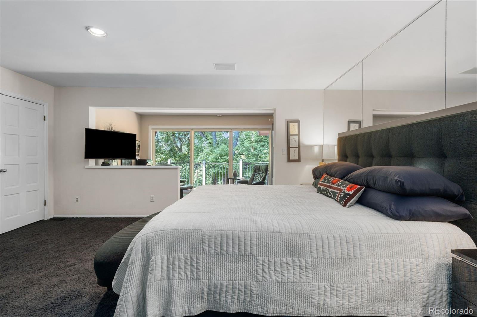 2601 S Quebec Street Unit: 11