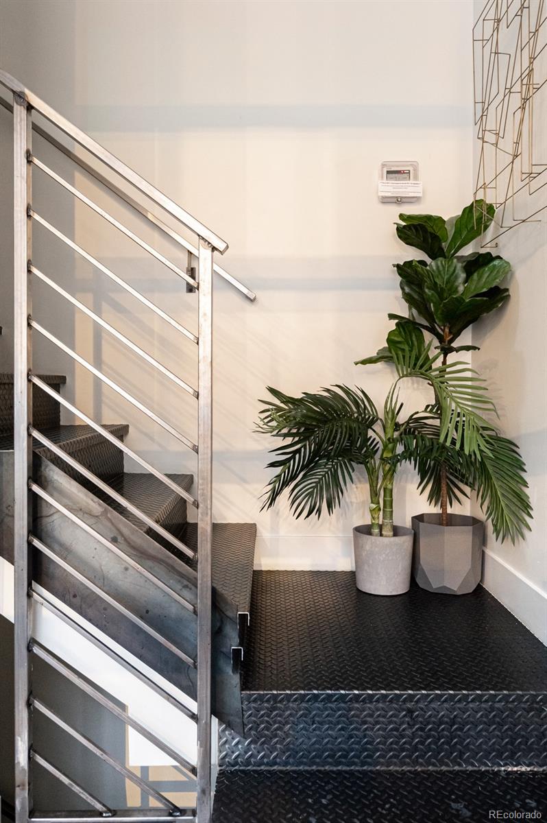 3527 Delgany Street Unit: 1