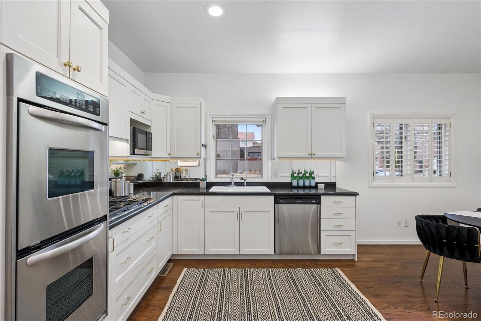 390 Saint Paul Street