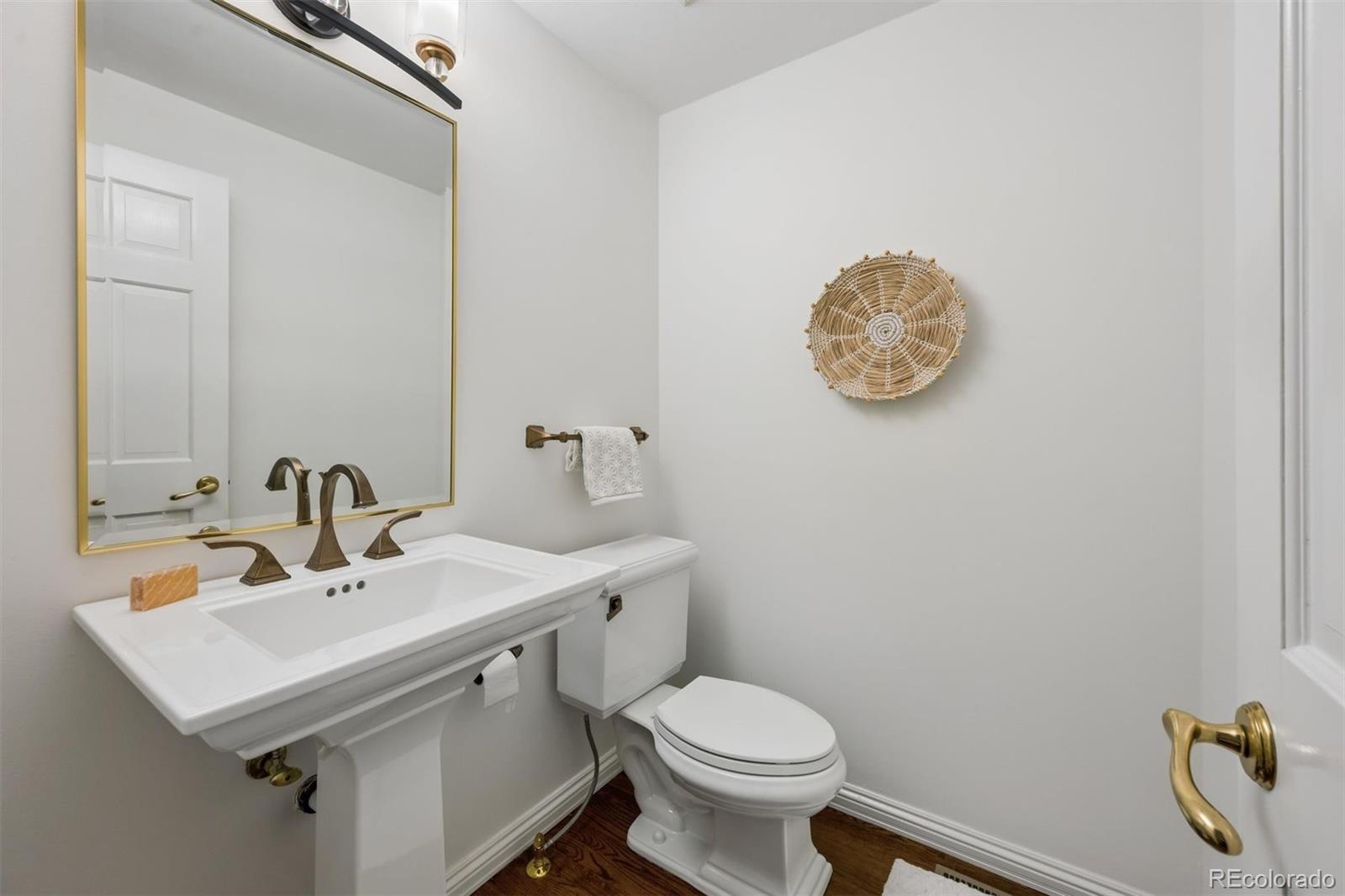 390 Saint Paul Street