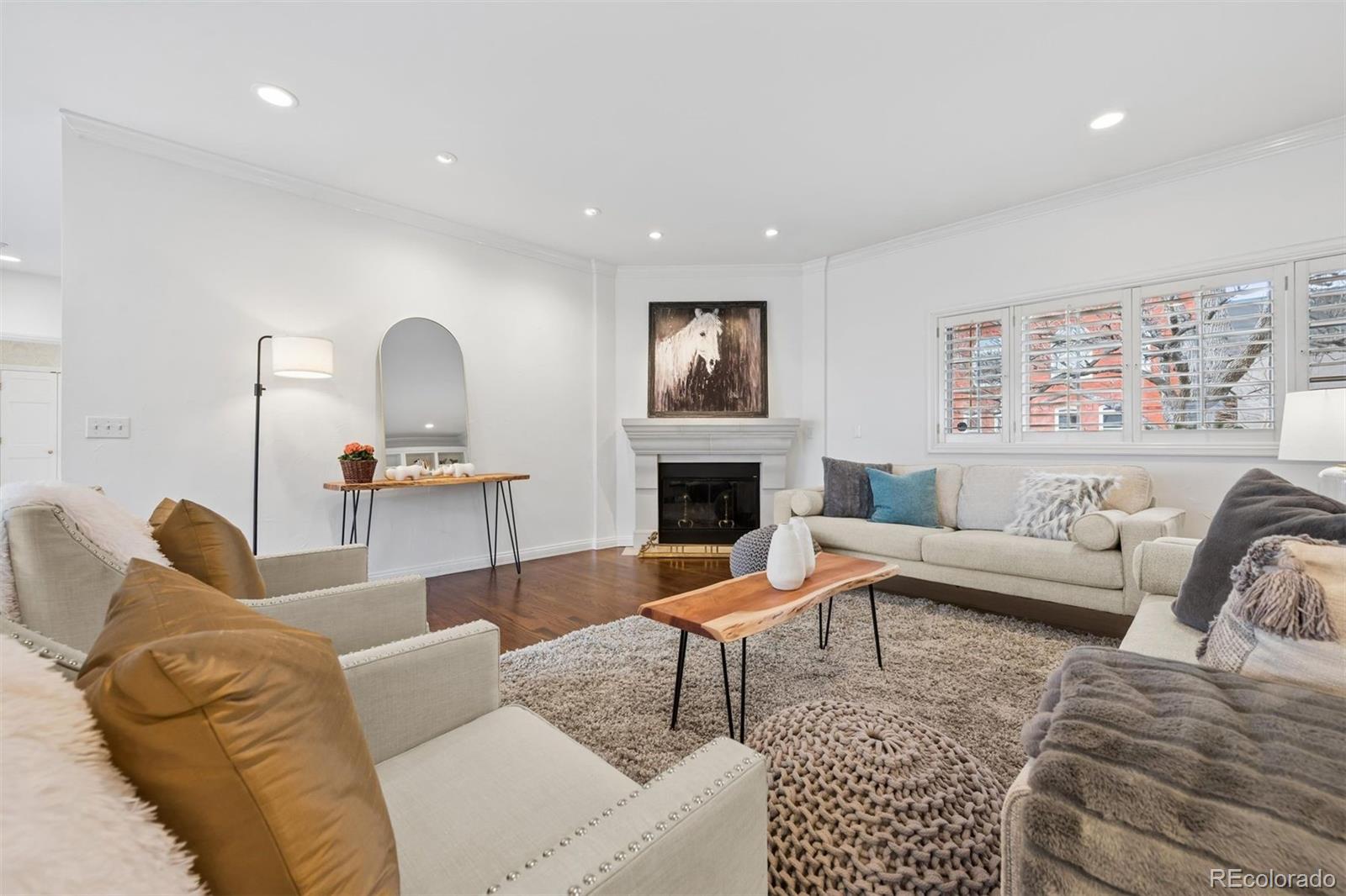 390 Saint Paul Street