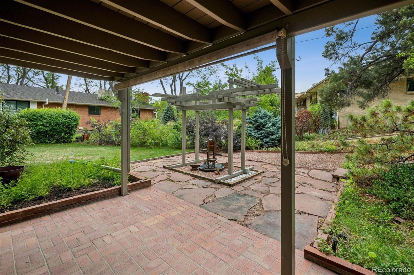 2195 Union Drive