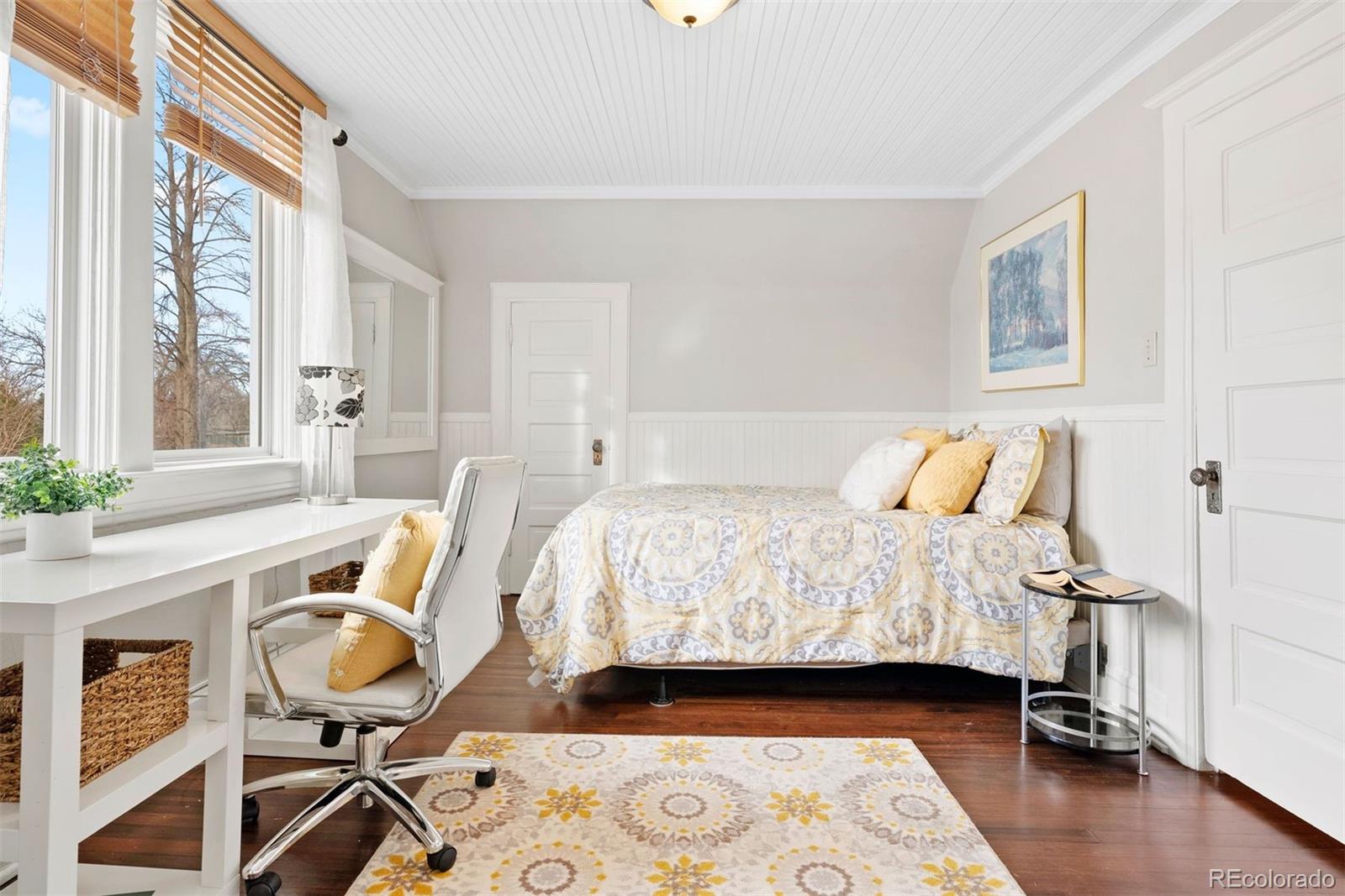 1324 S University Boulevard