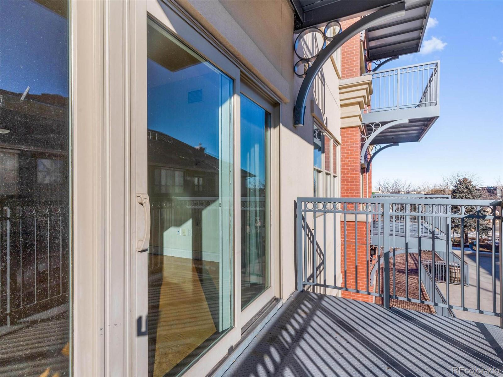 1950 N Logan Street Unit: 406