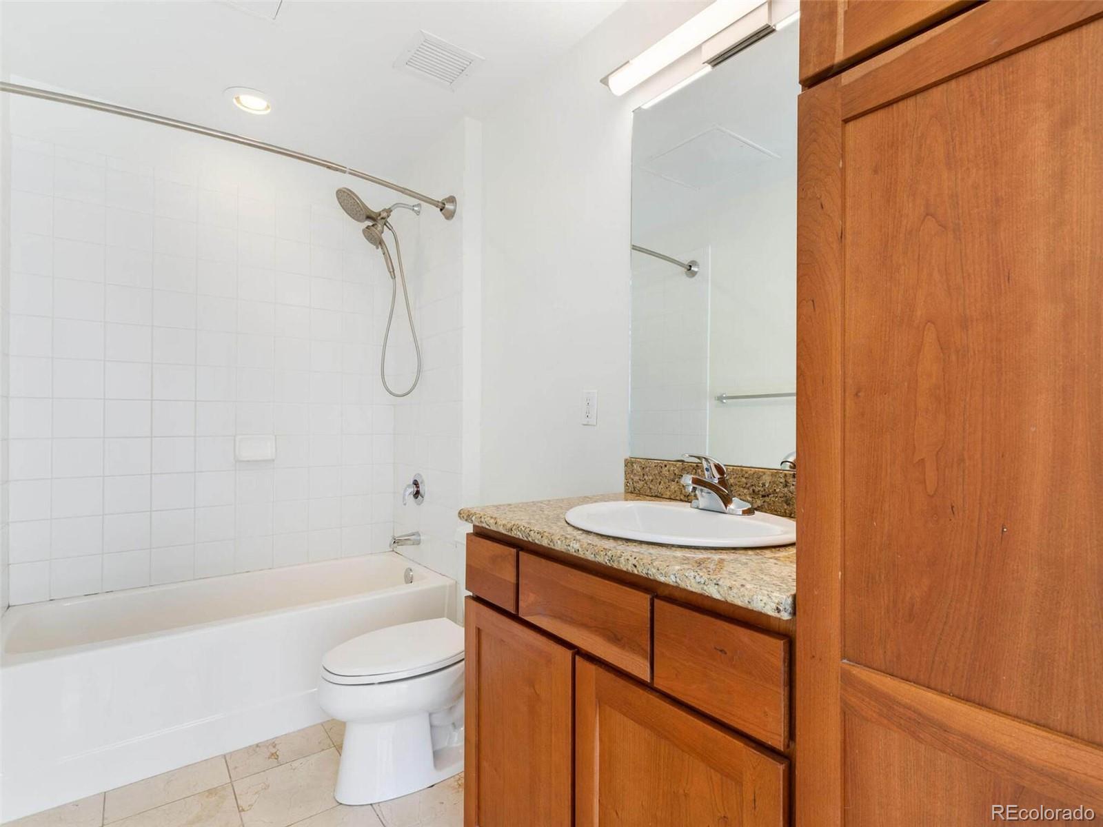 1950 N Logan Street Unit: 406