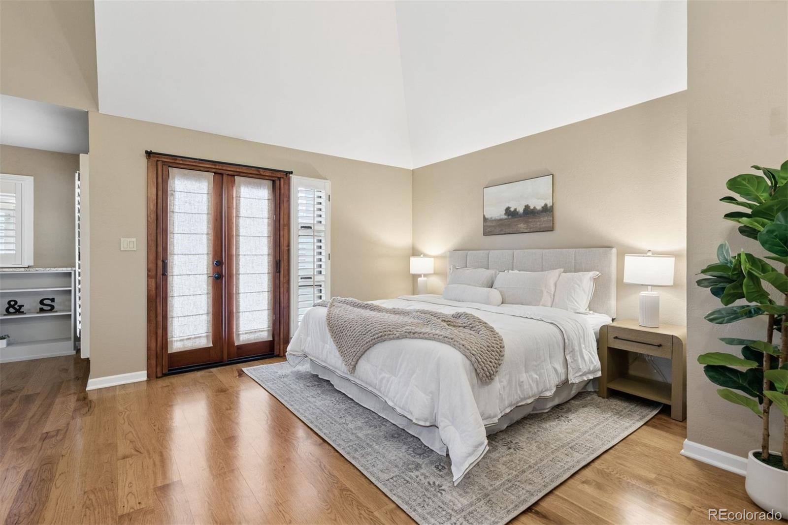 498 Columbine Street Unit: 9