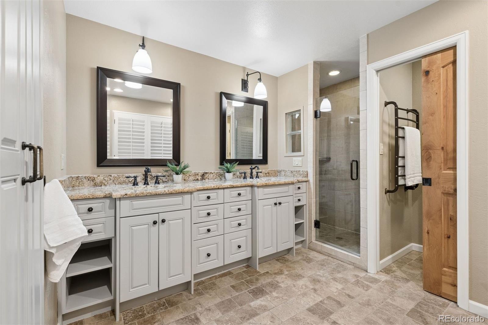 498 Columbine Street Unit: 9
