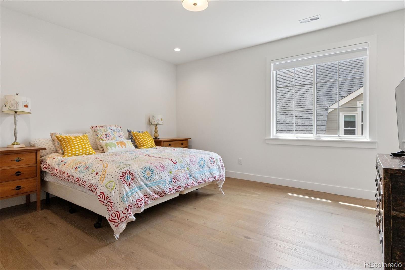 2419 S Clayton Street