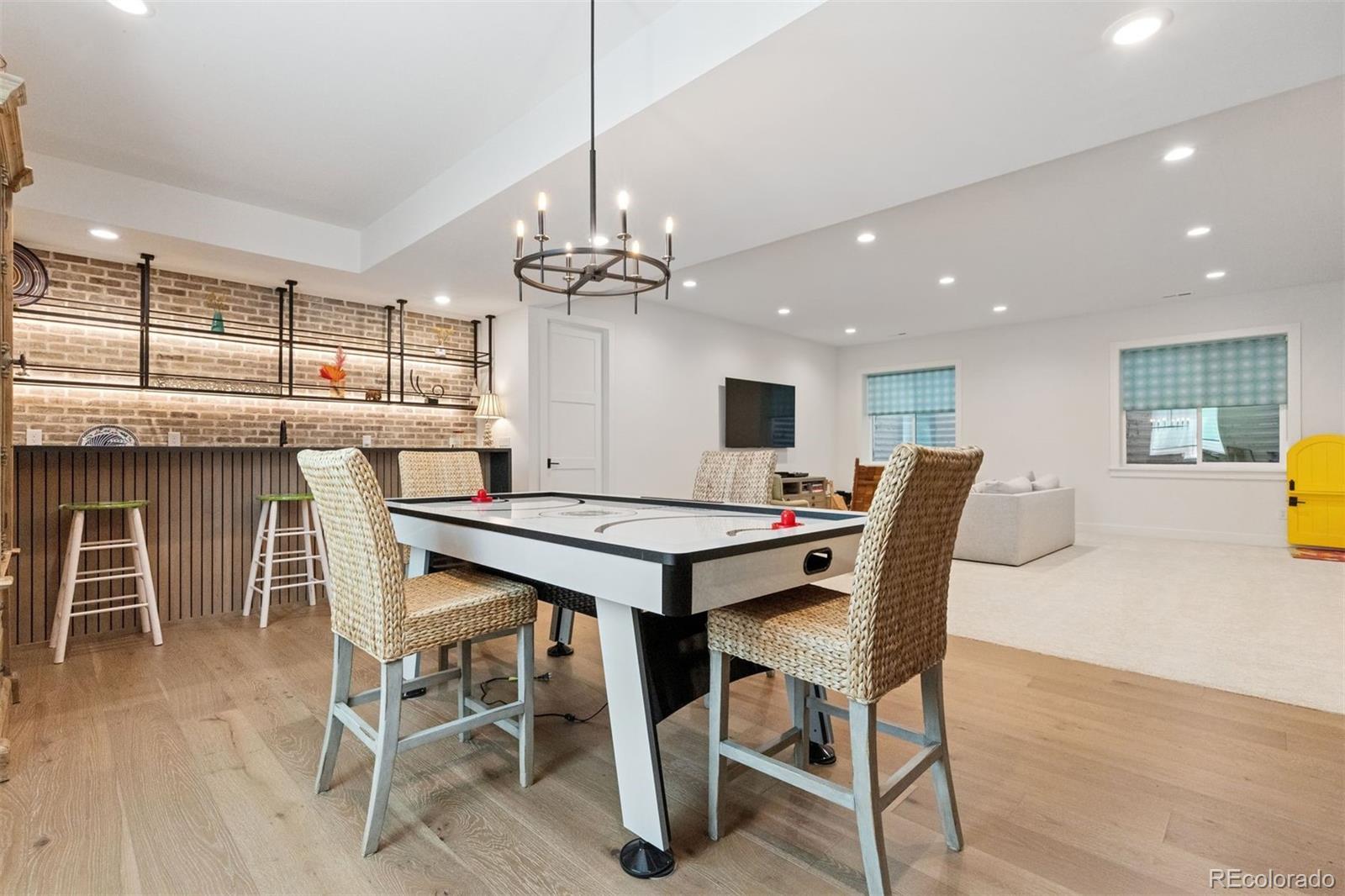 2419 S Clayton Street