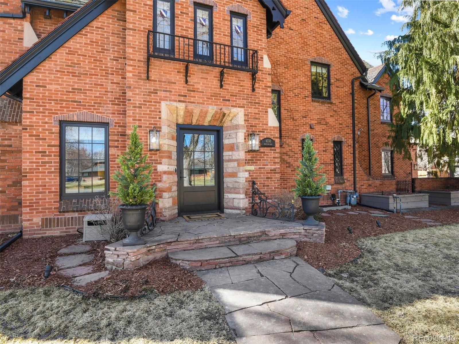 6330 Montview Boulevard