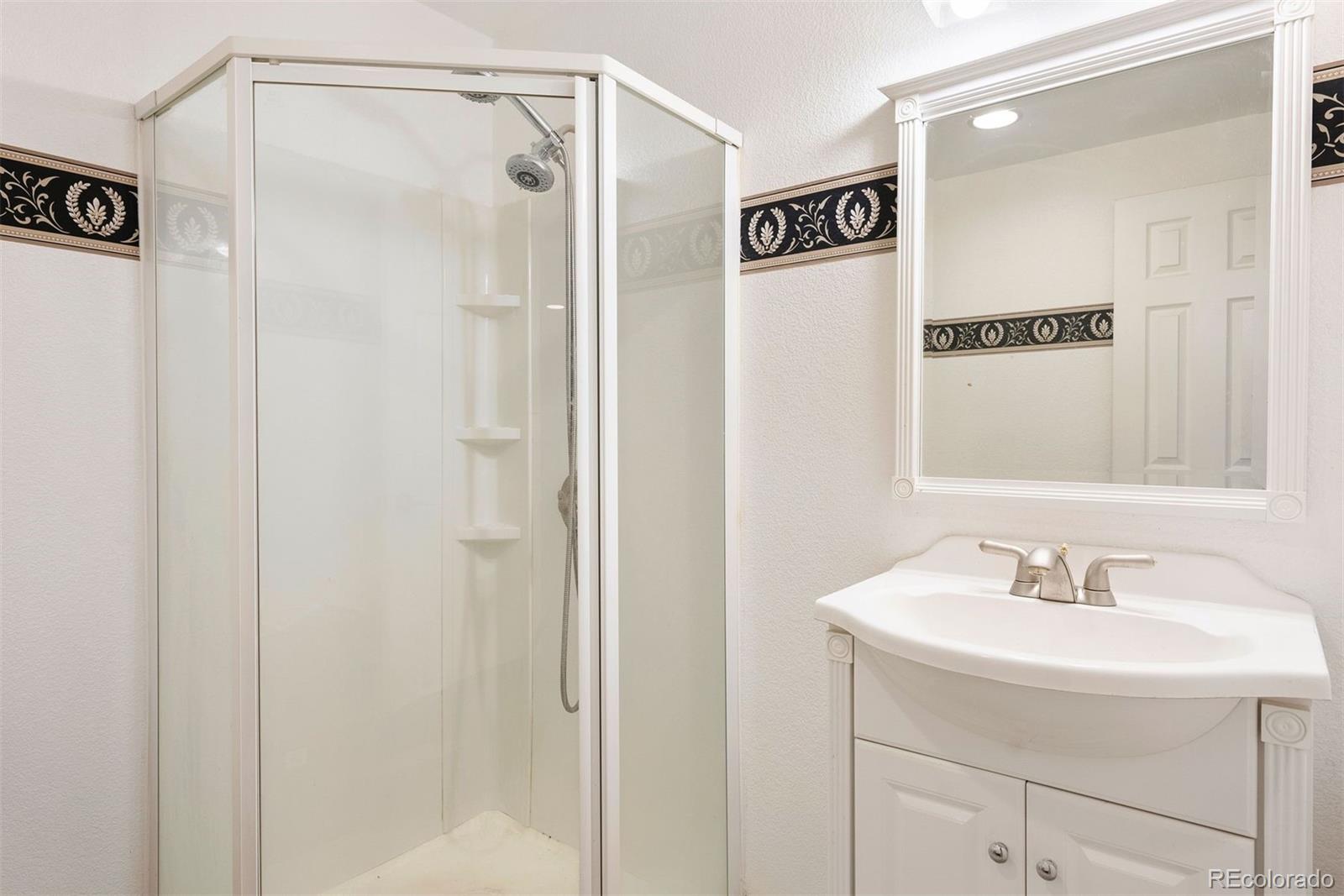 20653 E Mansfield Avenue