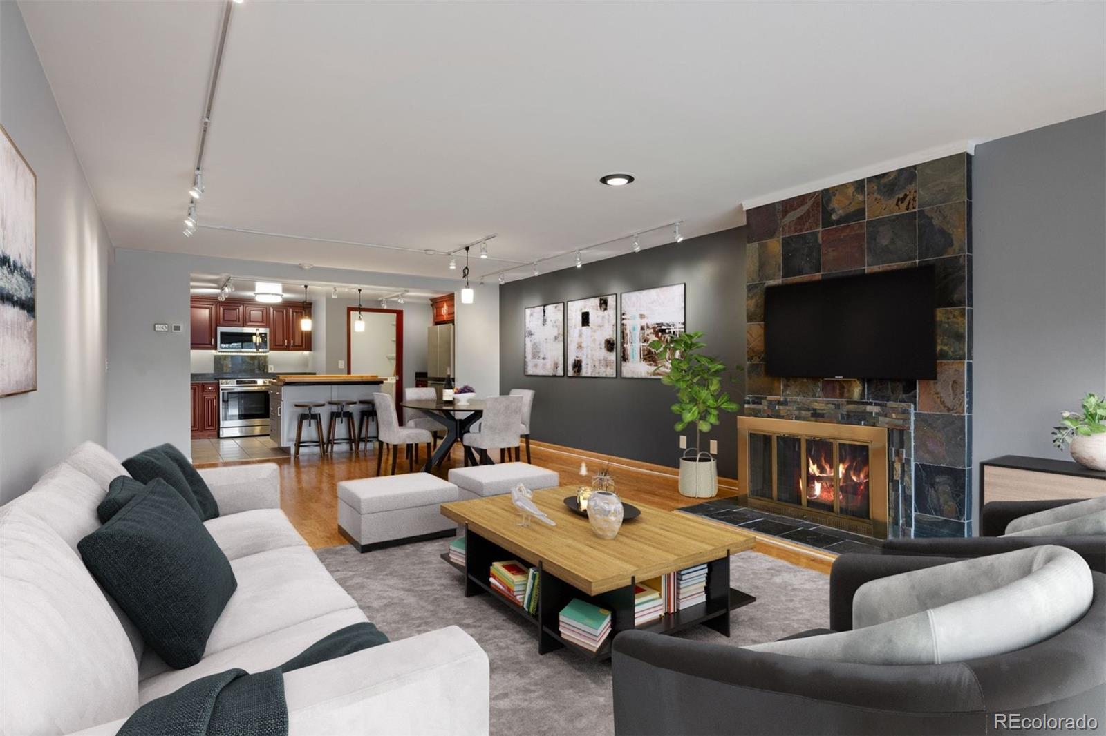 800 N Pearl Street Unit: 206