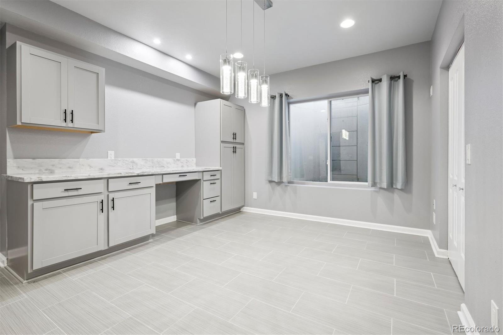 23130 E Del Norte Circle