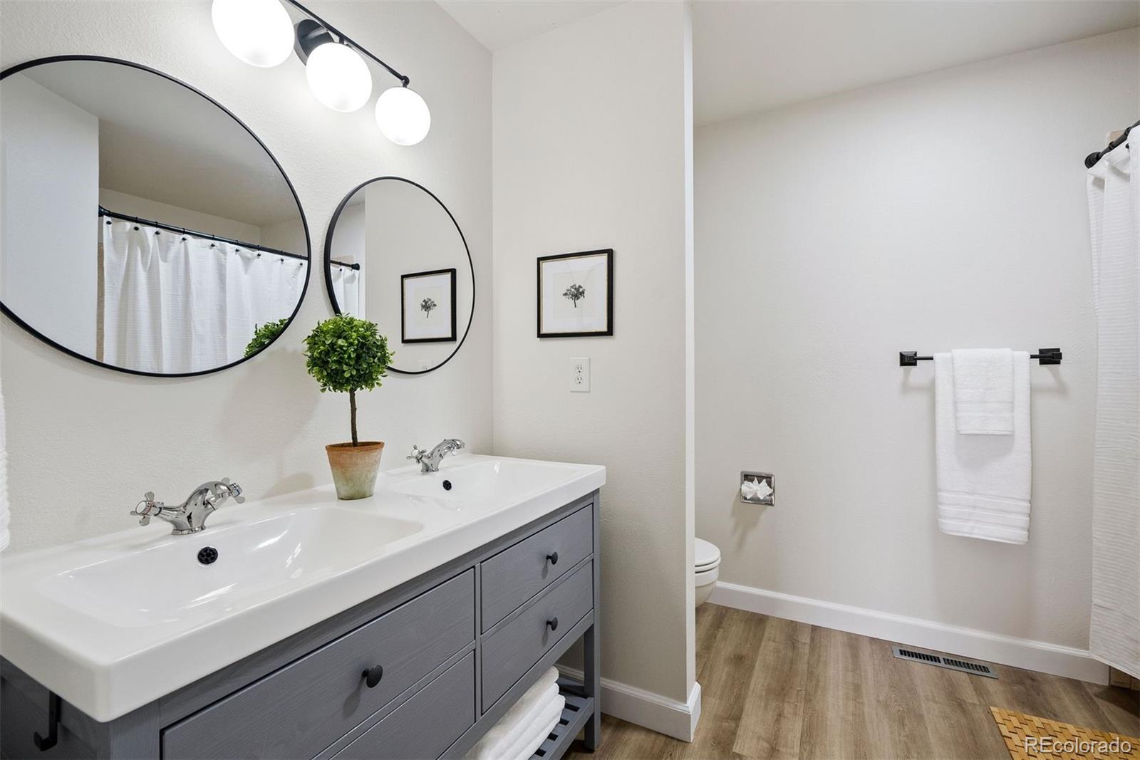 10310 E Jewell Avenue Unit: 57