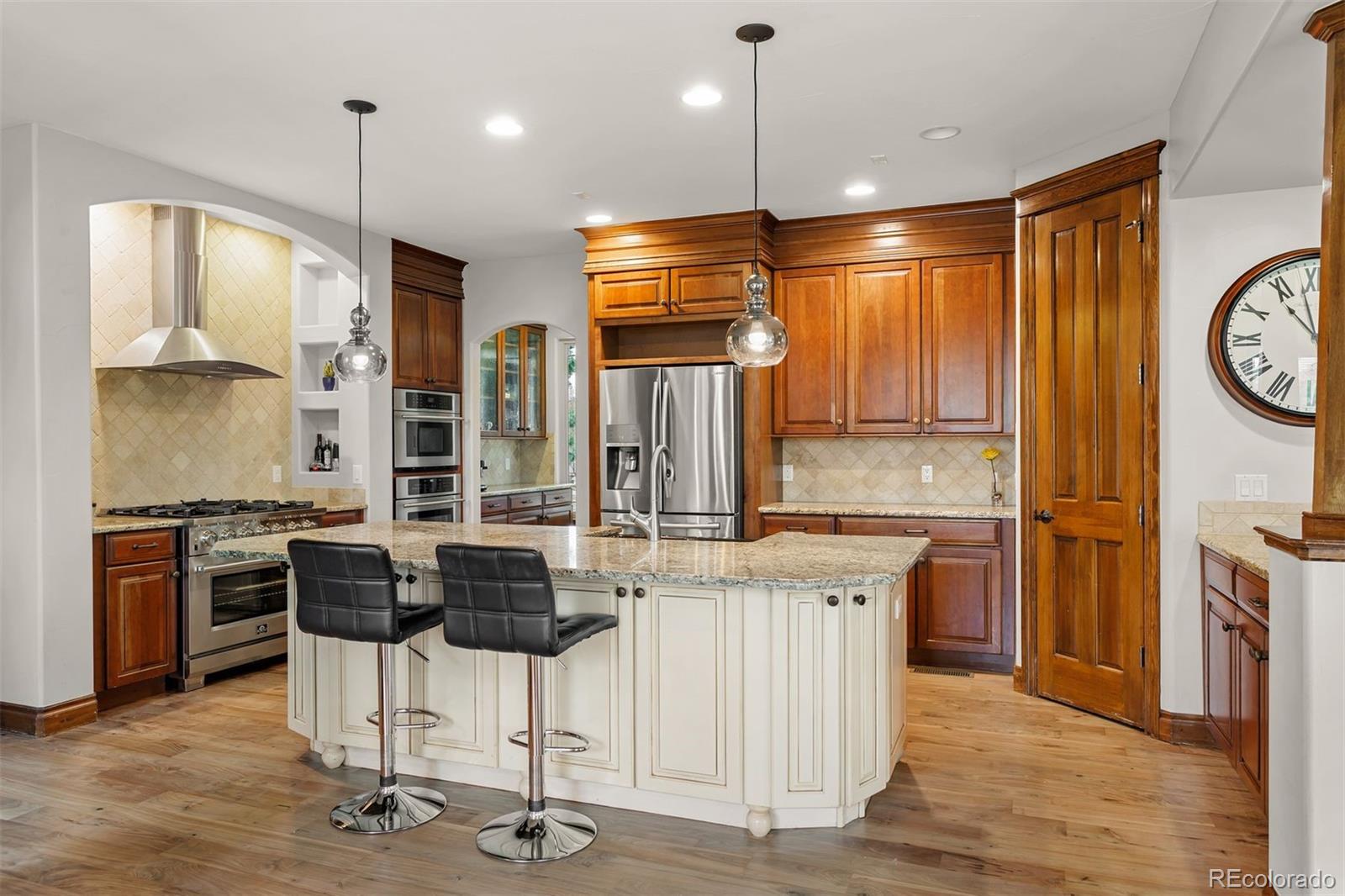 6708 Tremolite Court
