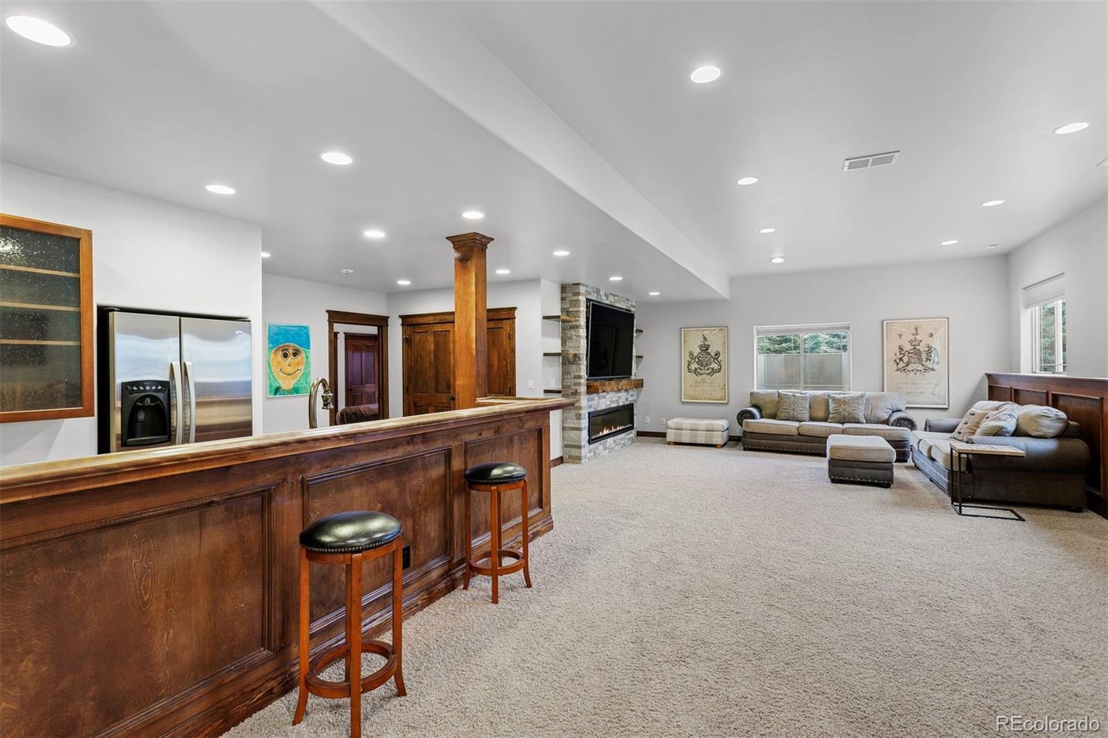 6708 Tremolite Court