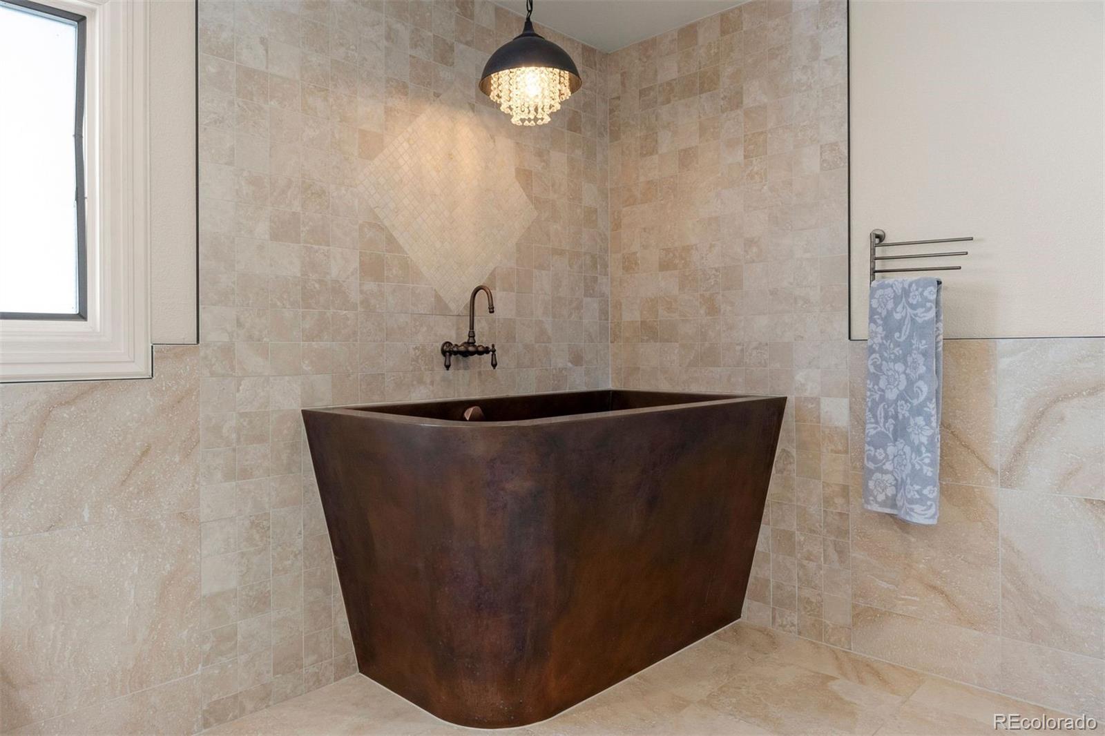 14217 Downing Street