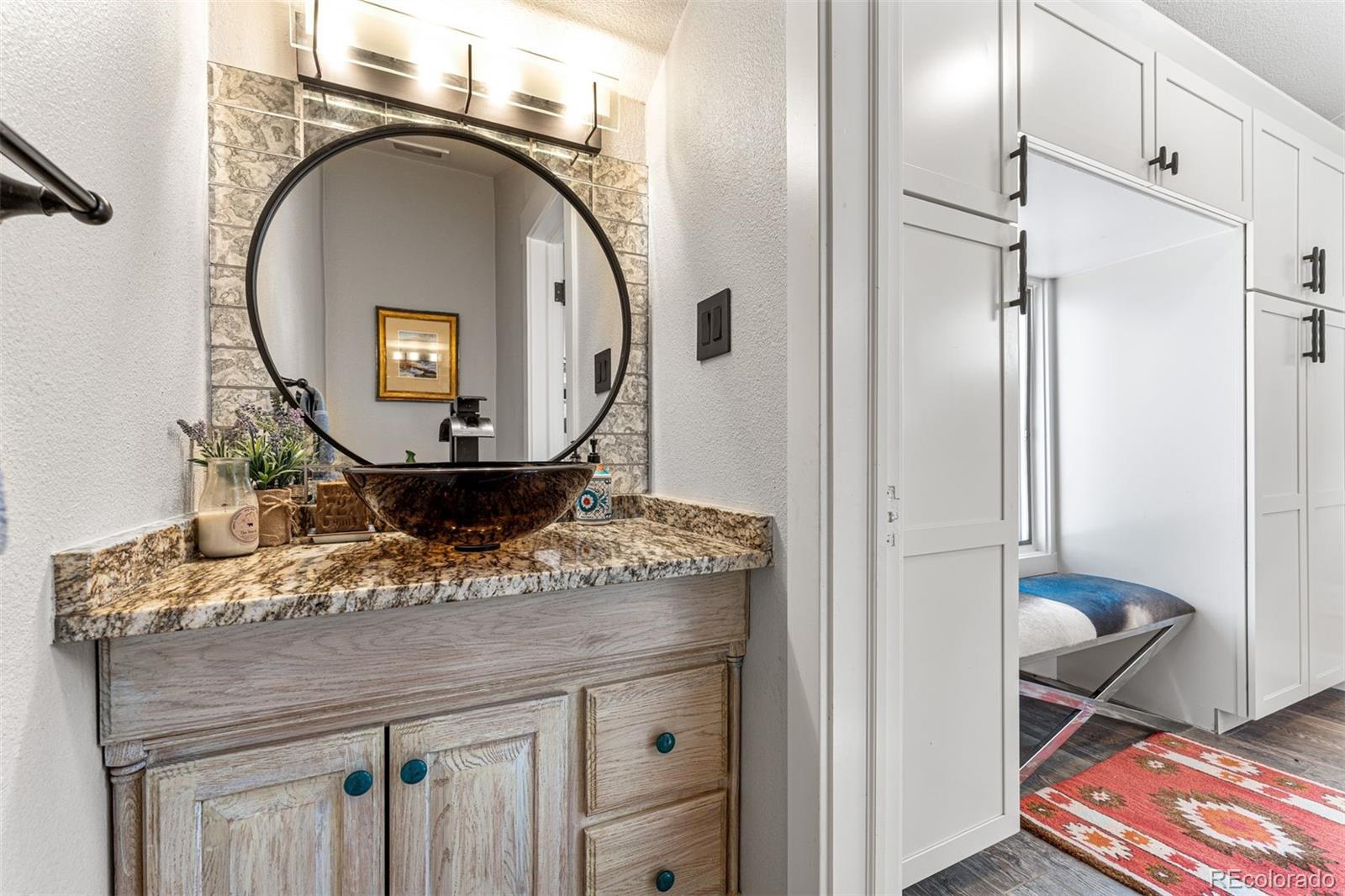 14217 Downing Street