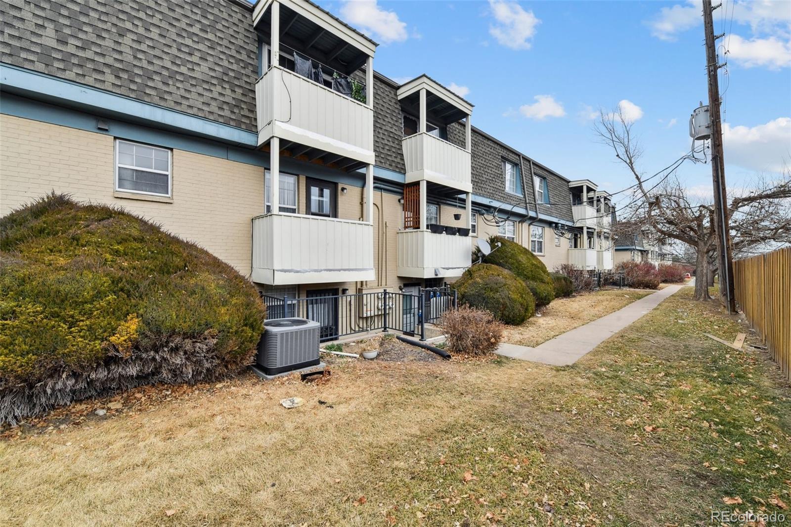 9430 E Girard Avenue Unit: 3