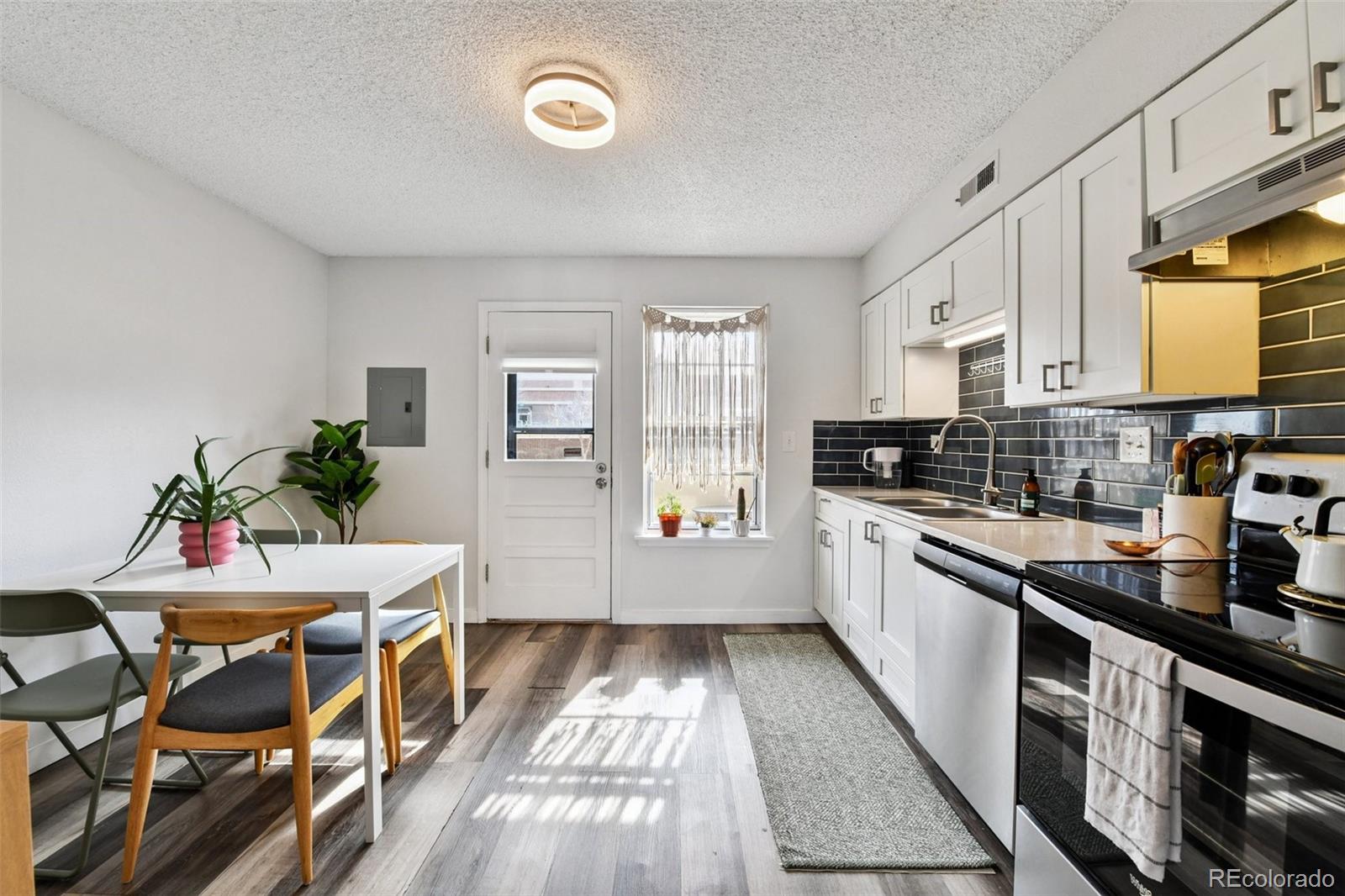 9430 E Girard Avenue Unit: 3