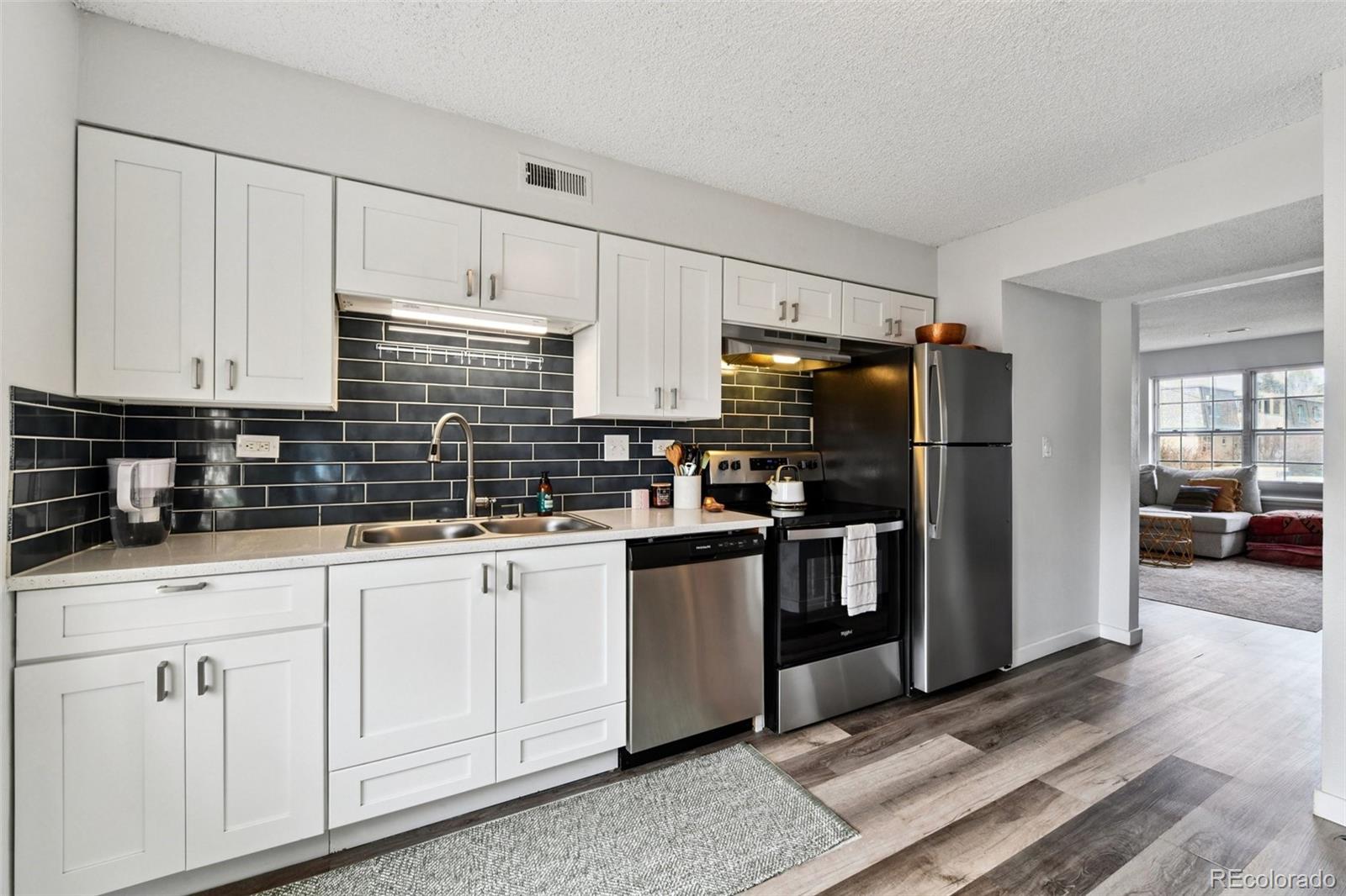 9430 E Girard Avenue Unit: 3