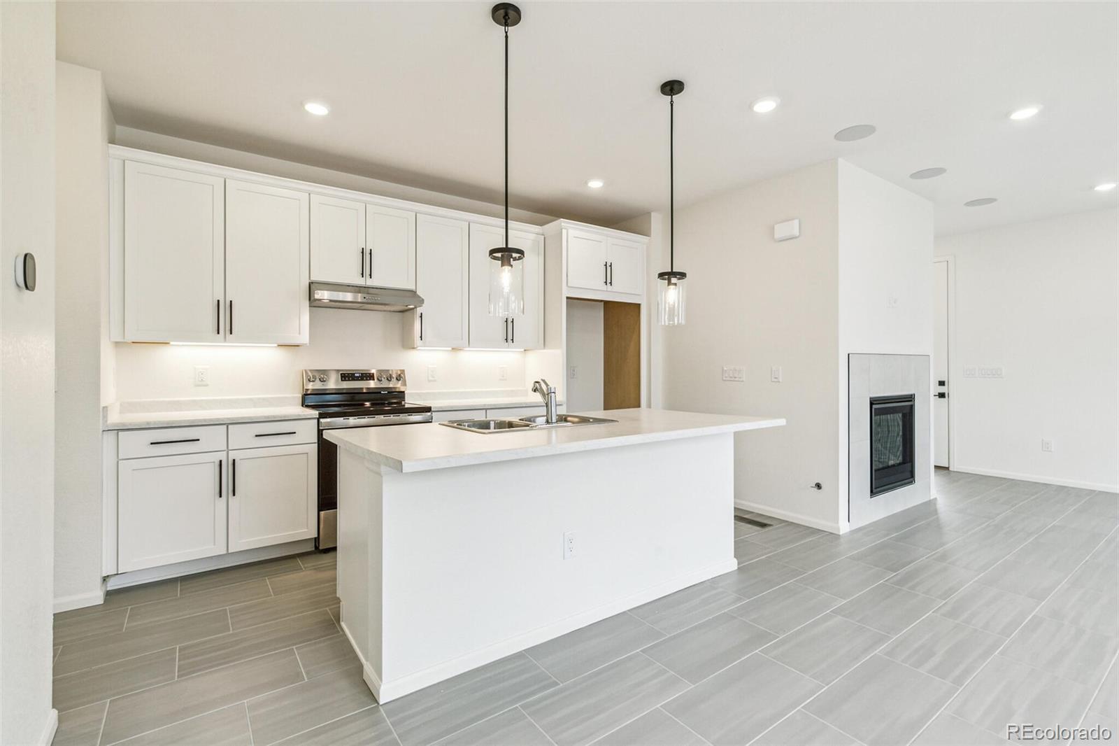 5788 N Killarney Way