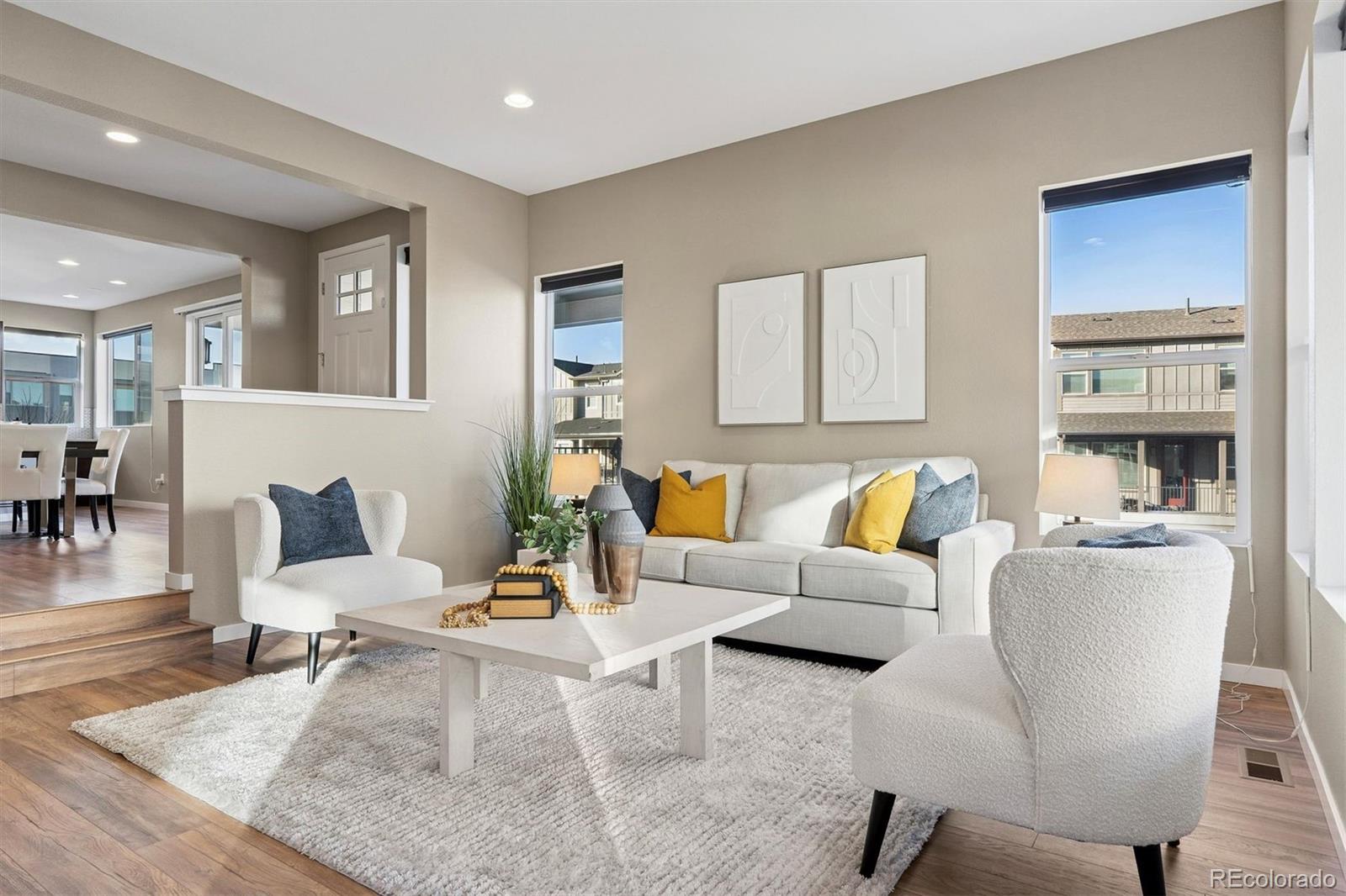 8872 Southurst Street