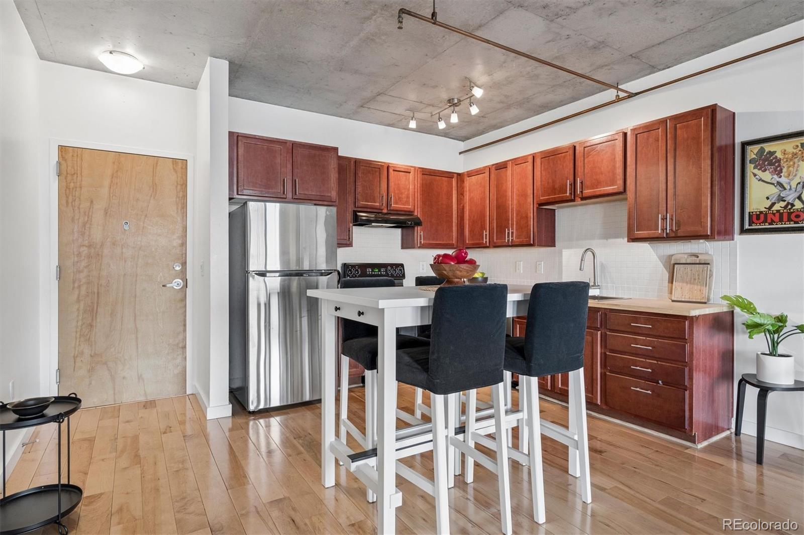 1475 Delgany Street Unit: 304
