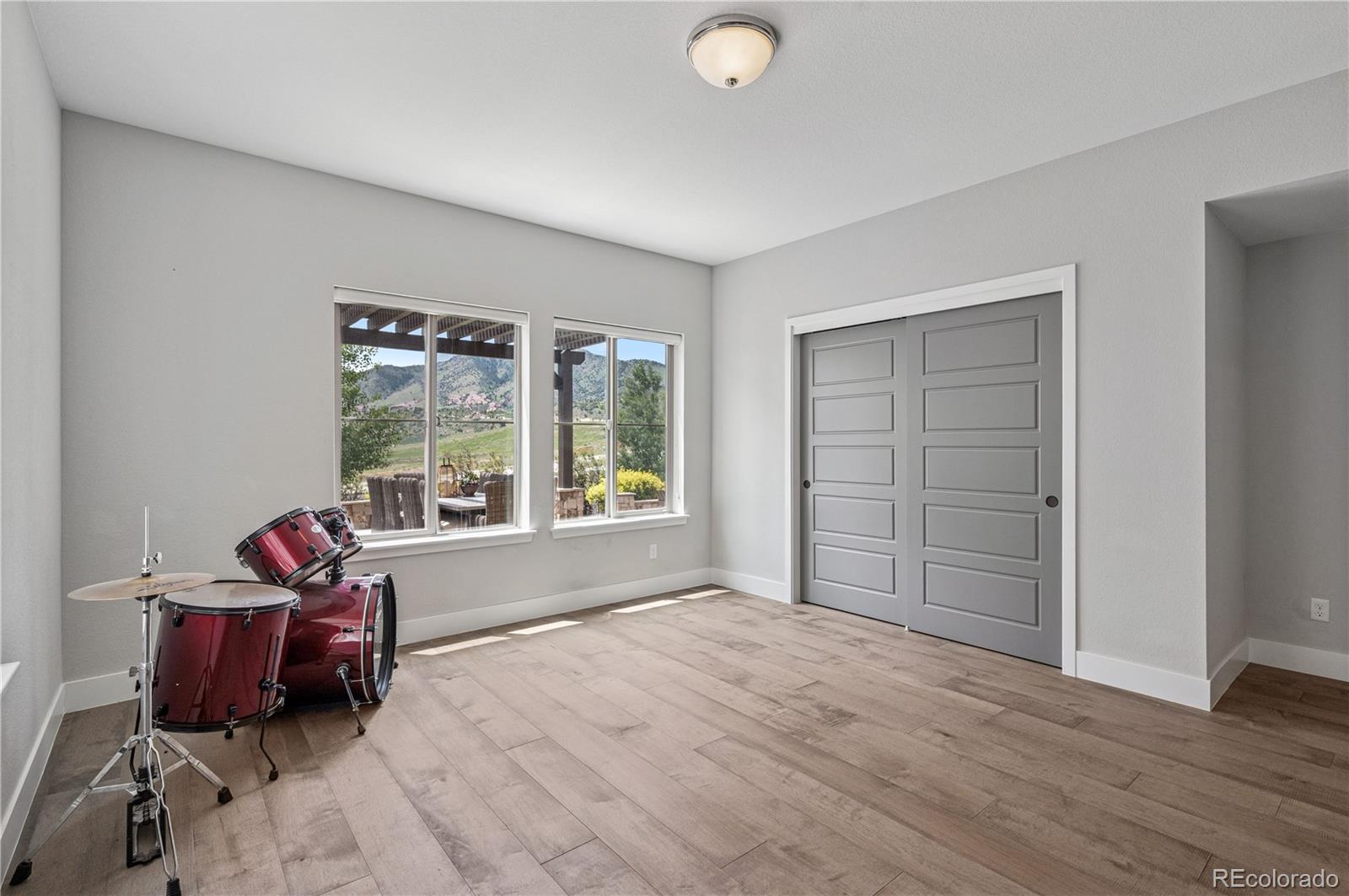 15490 W Asbury Avenue