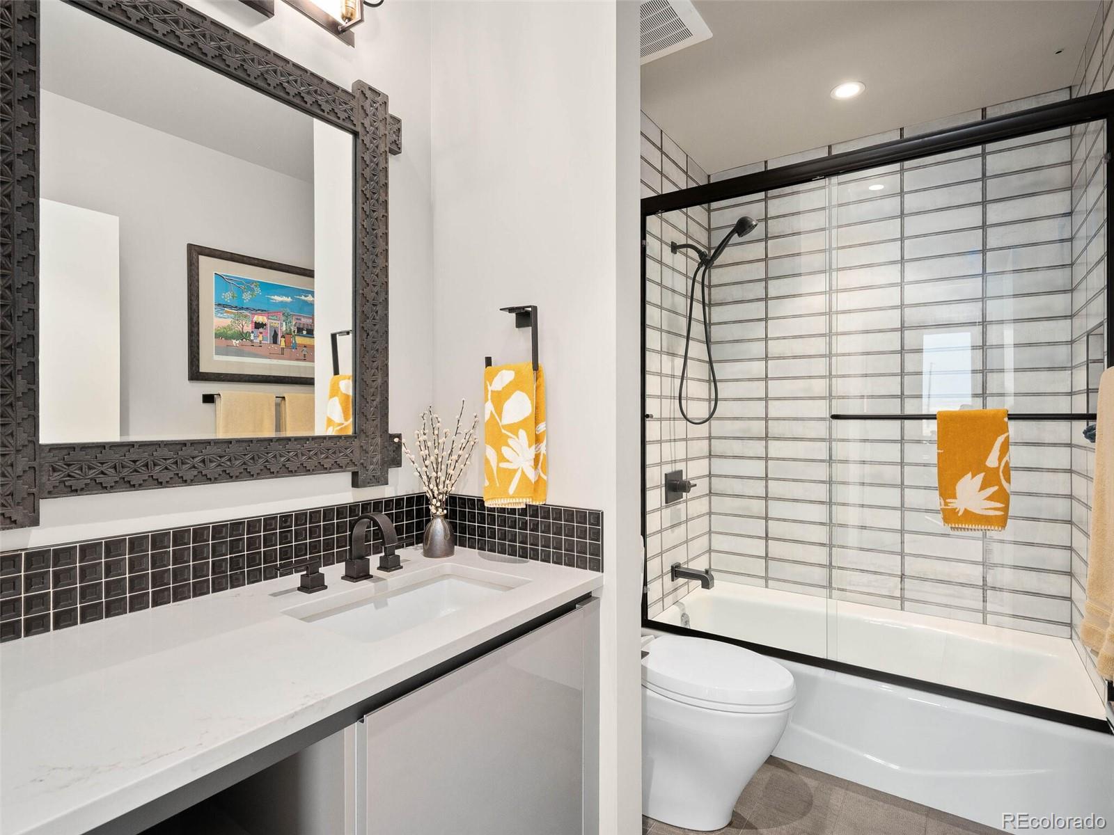 1401 Delgany Street Unit: 404