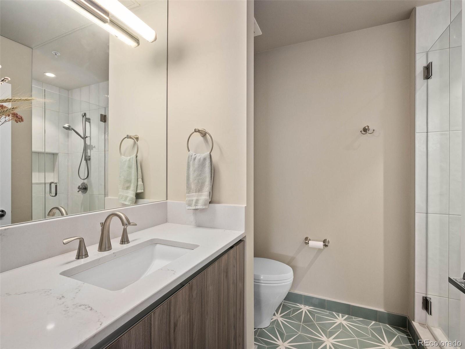 1401 Delgany Street Unit: 404
