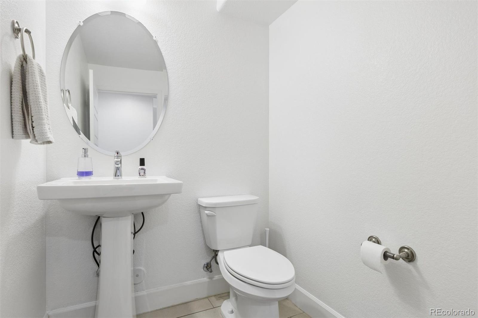 2600 Meadows Boulevard Unit: B