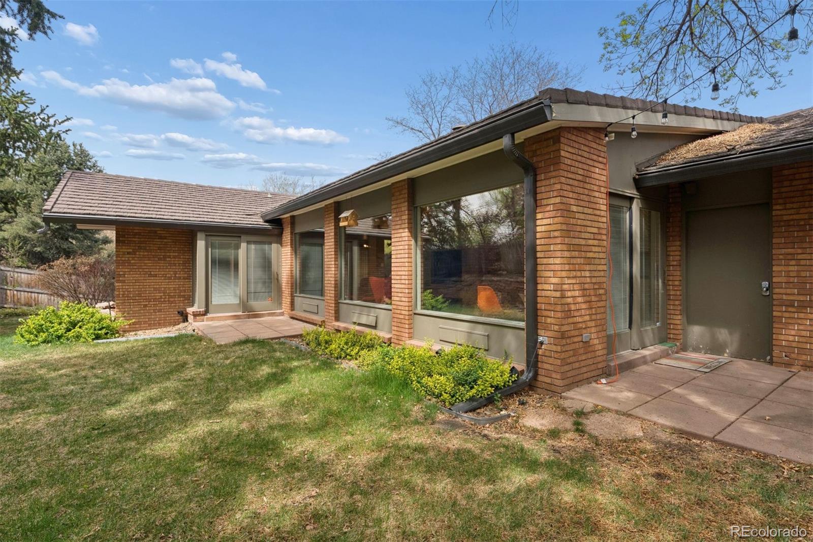 12032 W 27th Drive