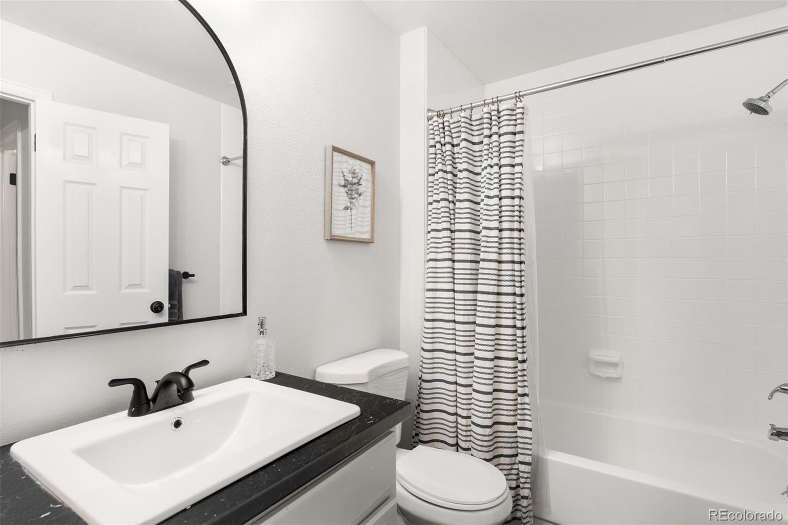 3600 S Pierce Street Unit: 2-102
