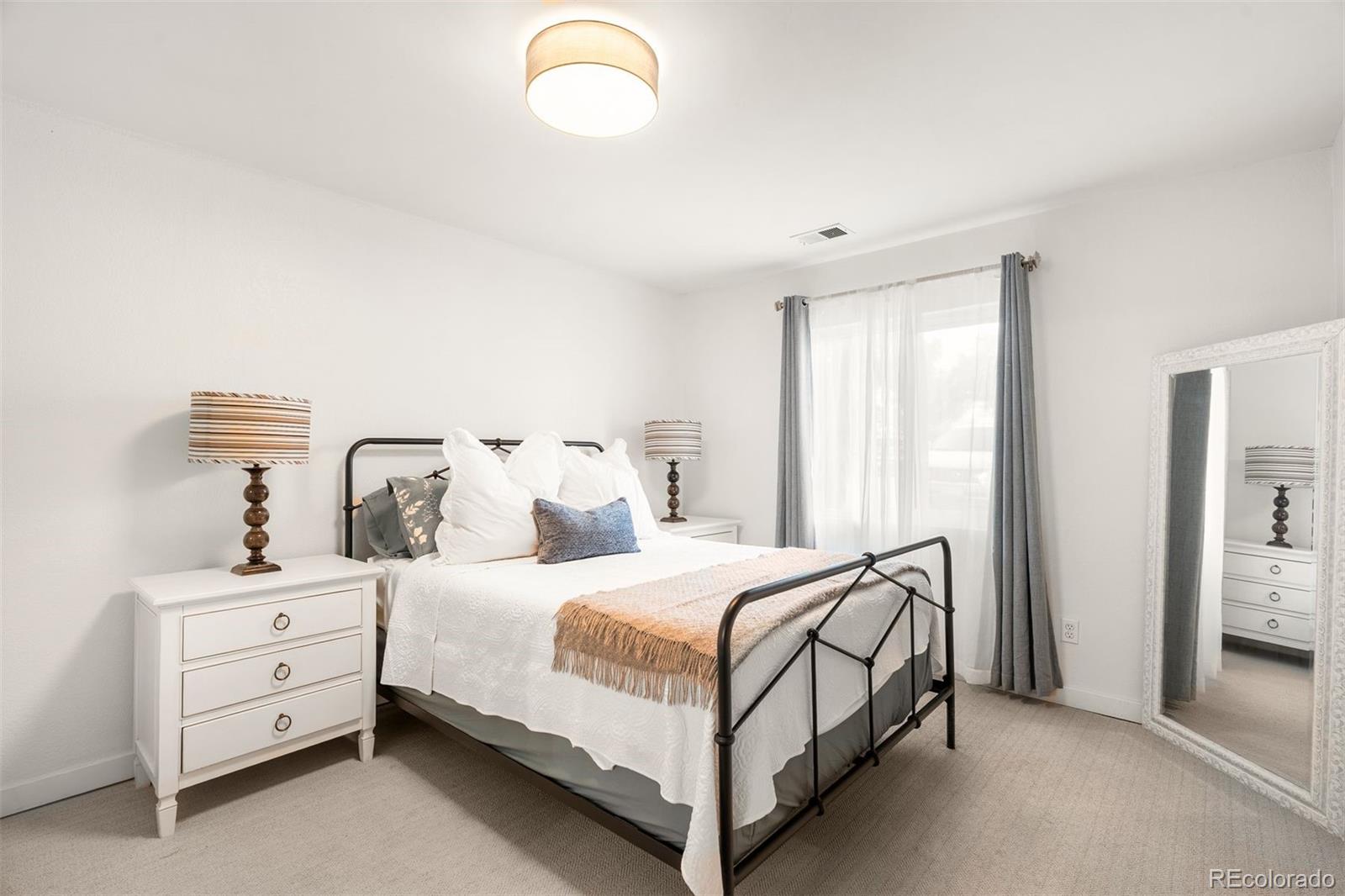 3600 S Pierce Street Unit: 2-102