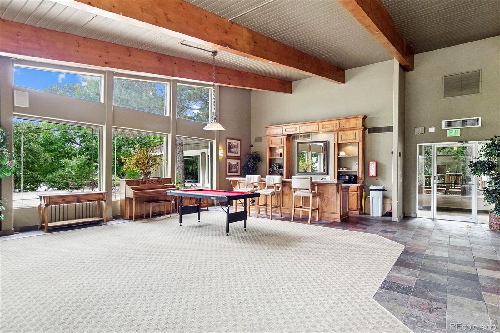 860 W Moorhead Circle Unit: 2H