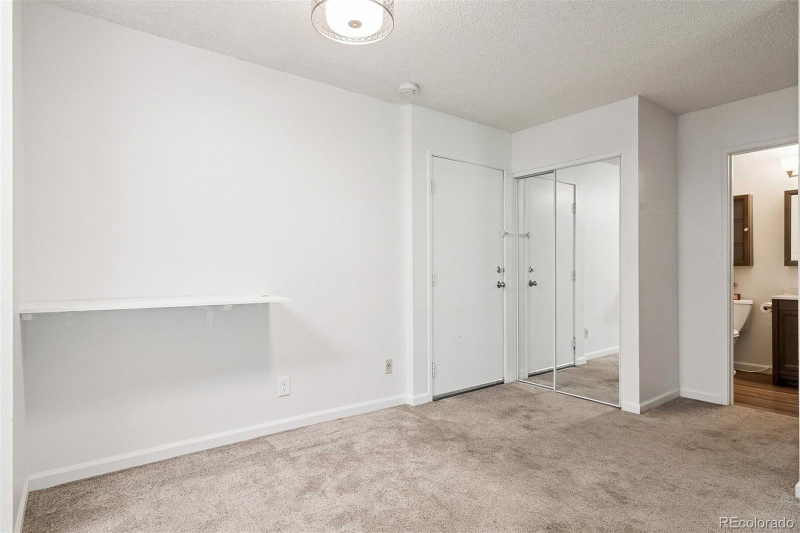860 W Moorhead Circle Unit: 2H