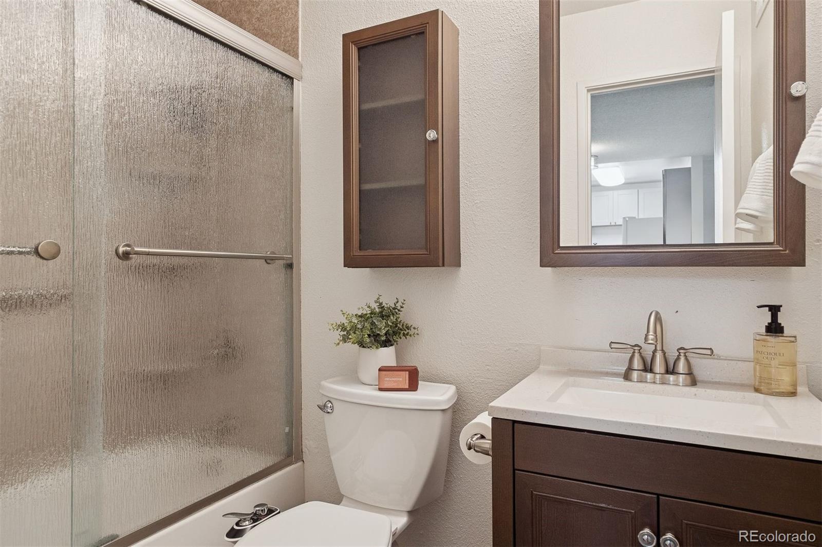 860 W Moorhead Circle Unit: 2H