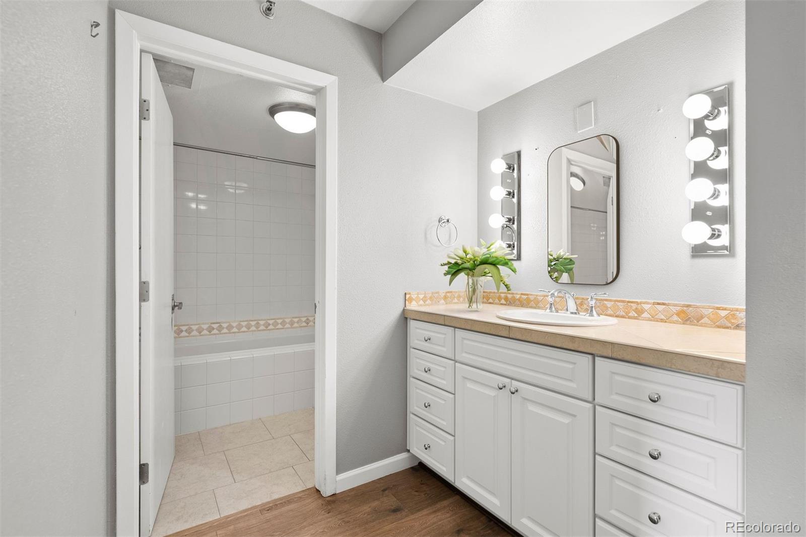 350 Detroit Street Unit: 107