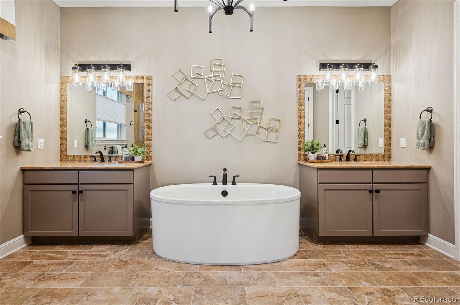 8363 S Winnipeg Court