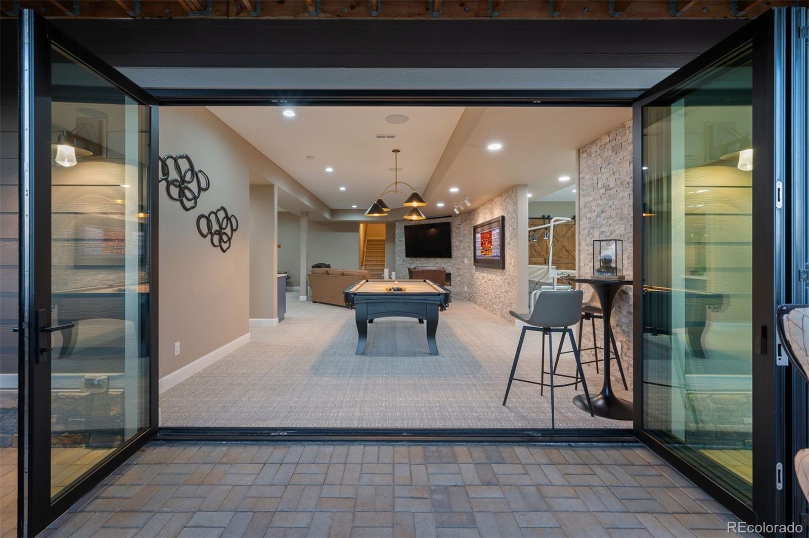 8363 S Winnipeg Court