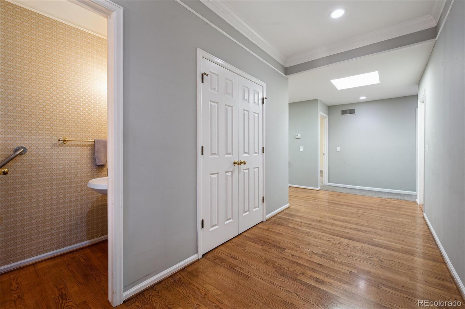 2552 E Alameda Avenue Unit: 96