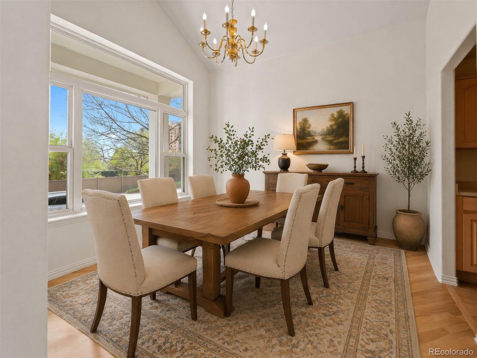 1011 S Valentia Street Unit: 97