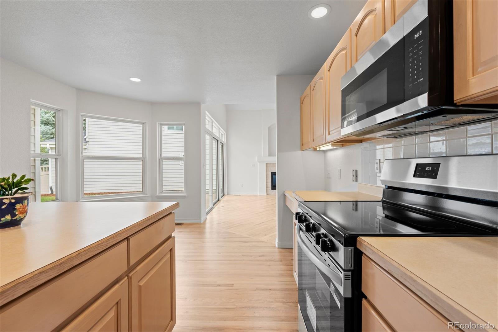 1011 S Valentia Street Unit: 97