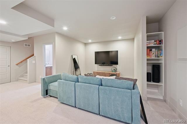 1682 W 66th Avenue