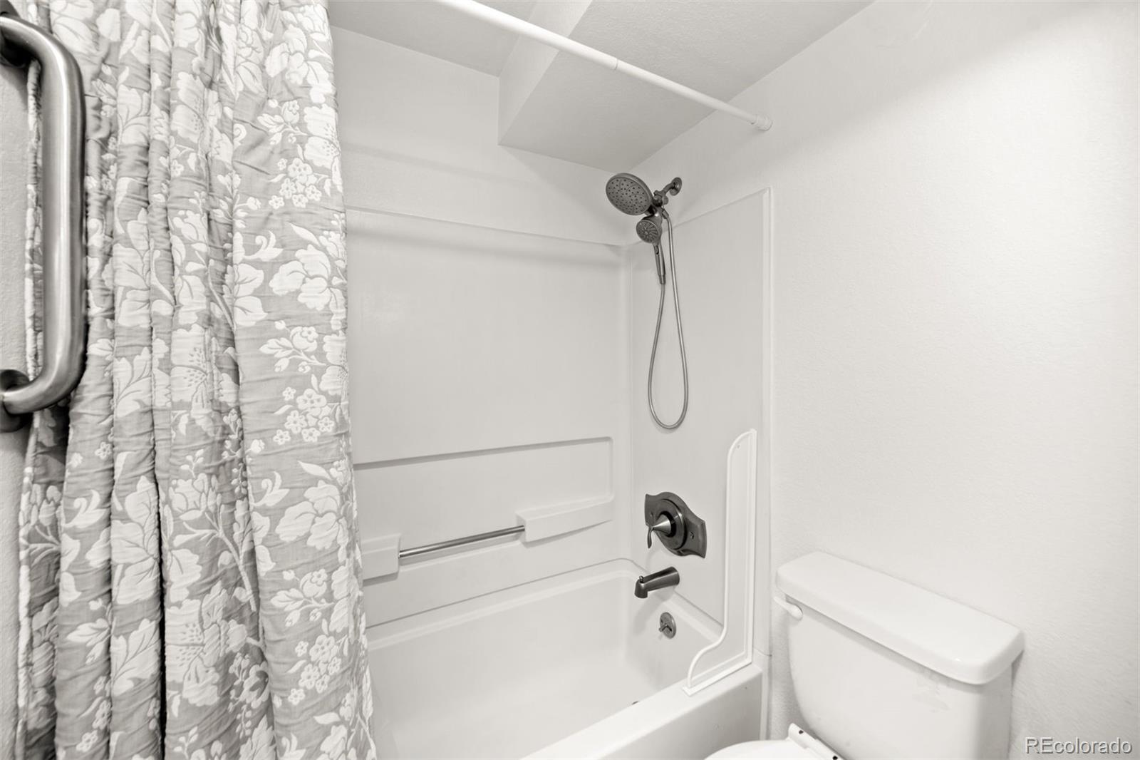 9242 E Arbor Circle Unit: B