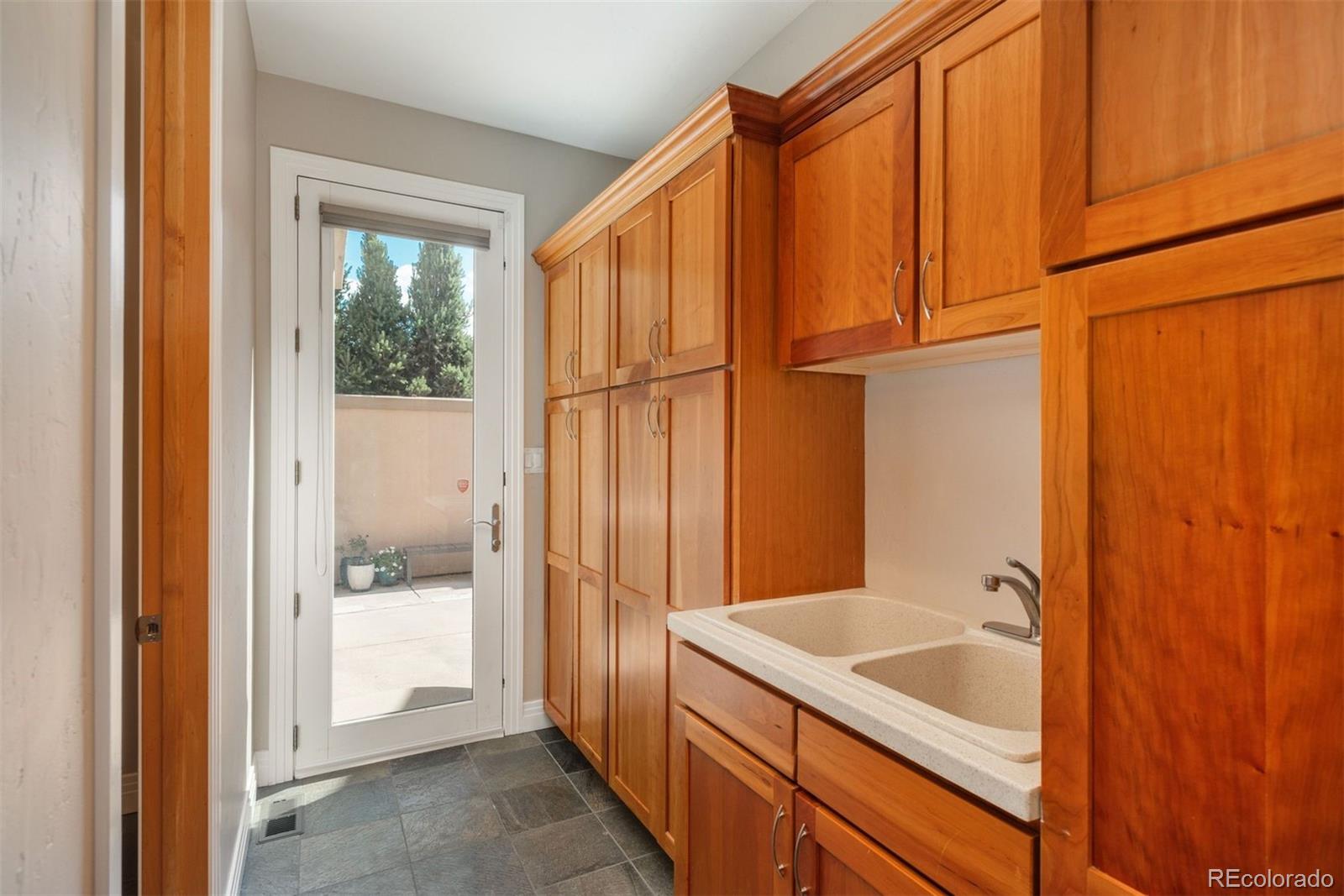 2458 S Josephine Street