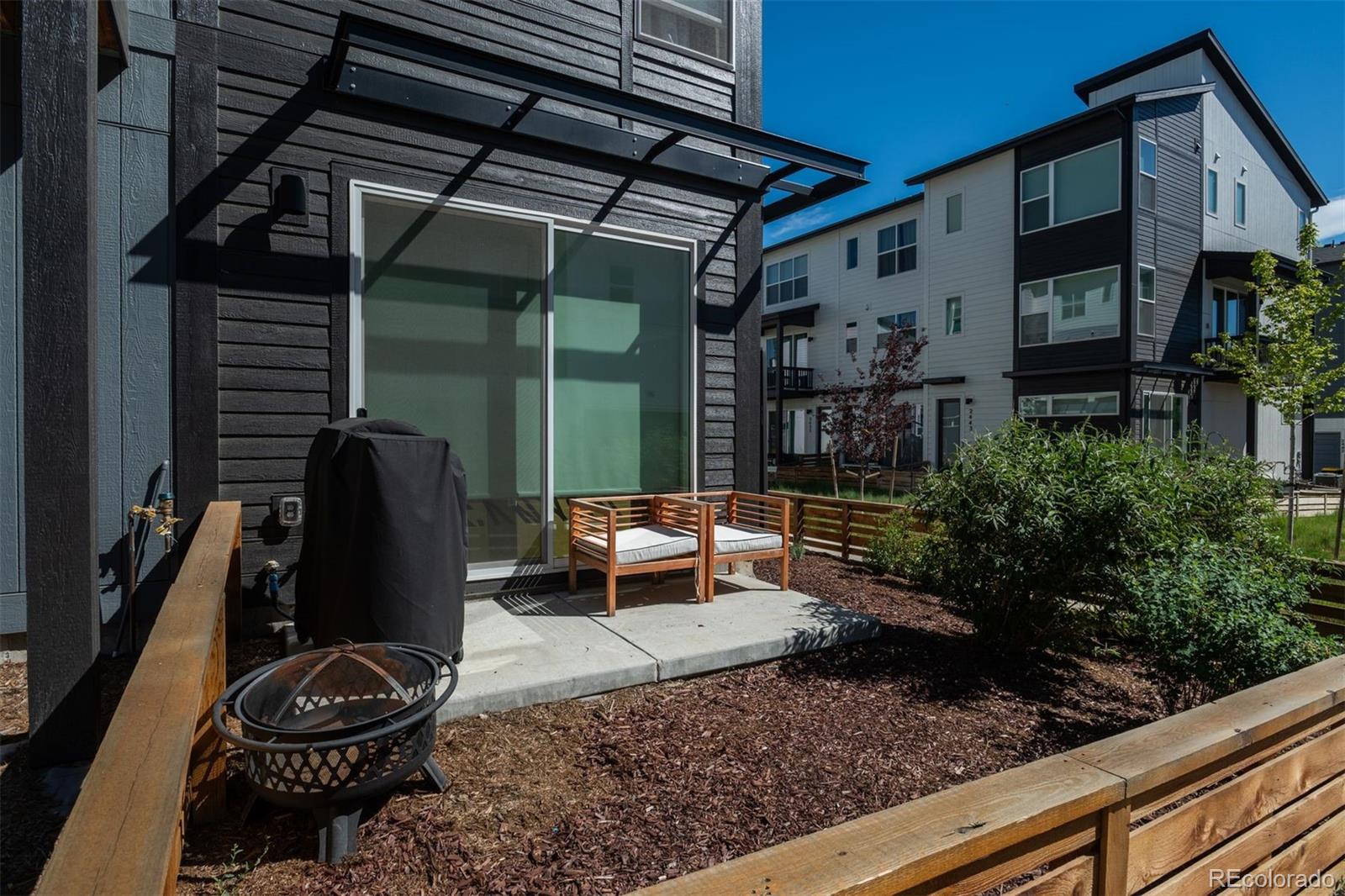 2758 W 167th Place