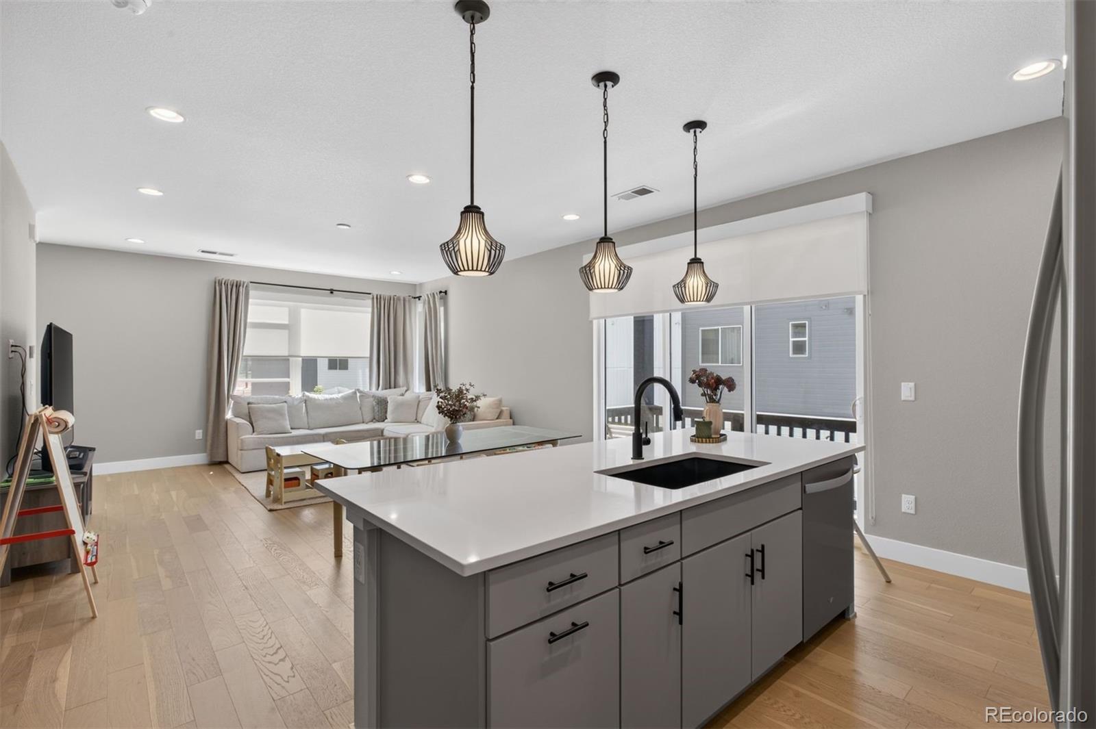 2758 W 167th Place