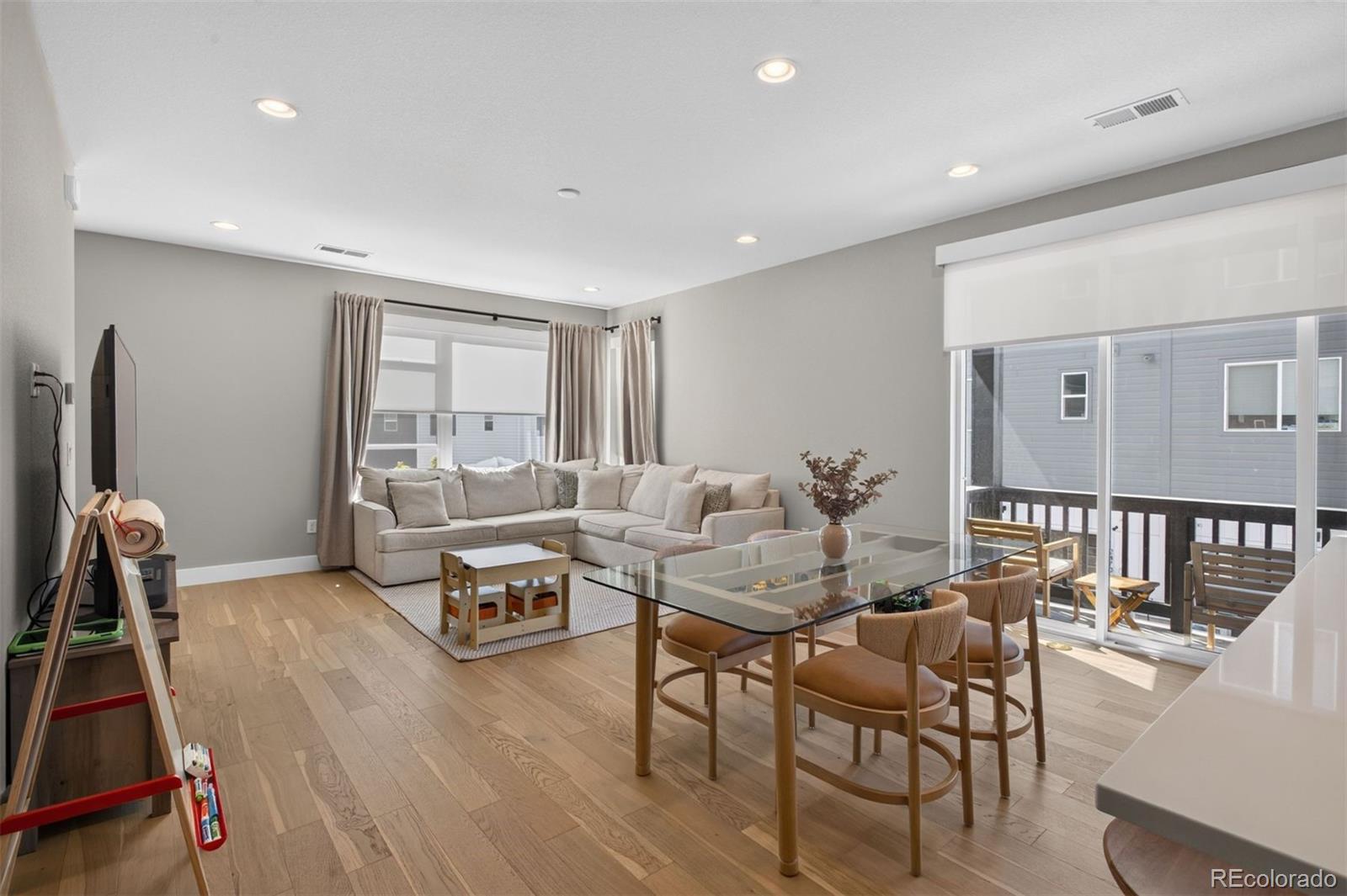 2758 W 167th Place
